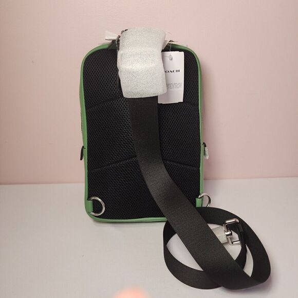 NWT Coach CR268 Track Pack In Colorblock Signature Soft Green Khaki - Picture 3 of 7